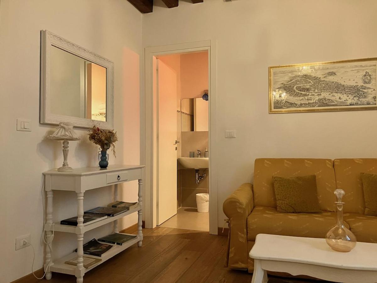 B&B Residenza Corte Antica Veneza Exterior foto